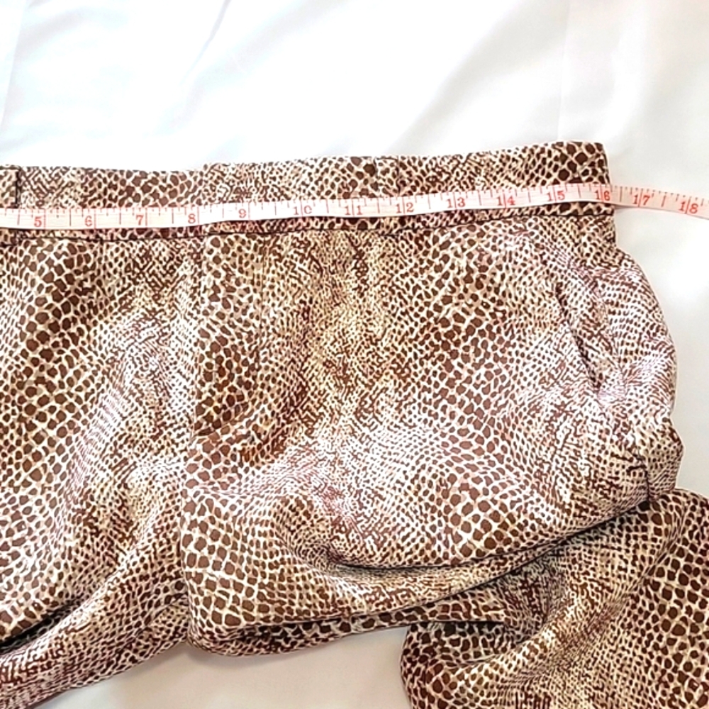 Banana Republic Leopard Print Trousers Womens Pants. Size 2 - Picture 13 of 14